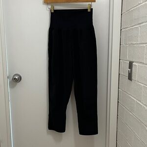 Lulu crop pants